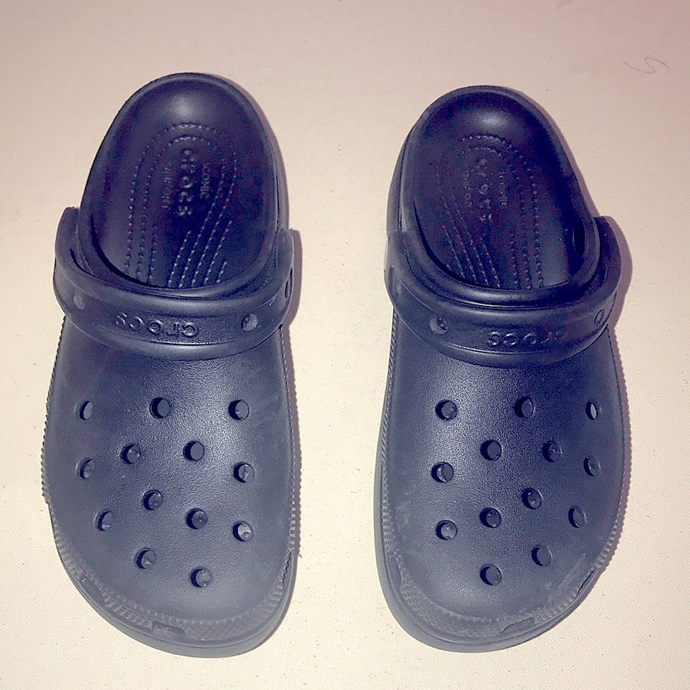 CROCS